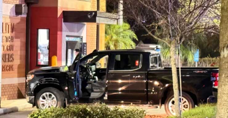 Truck crashes into Wendy’s in Dunedin, 1 person arrested