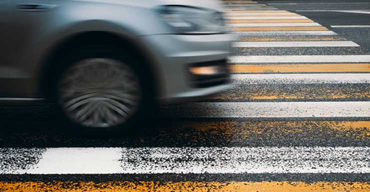 2 pedestrians injured, officer stable after police-involved crash in Miami