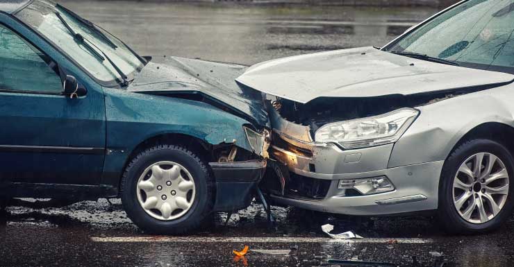 Deadly car crash leaves a Lake City man dead