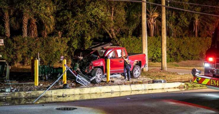 Driver injured after pickup truck crashes into sewage pipe at lift station in North Naples