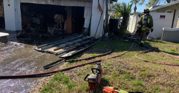 Firefighters battle big house fire in Altamonte Springs, officials say