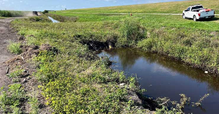 2 taken to trauma center after car goes into canal near Belle Glade