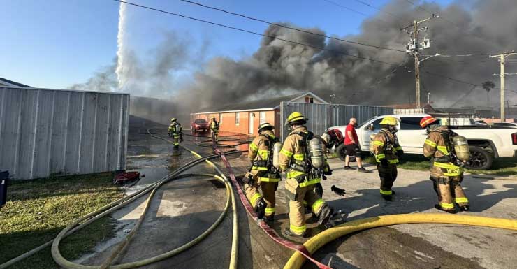 3 families displaced and apartment units damaged after fire near Osborne Avenue