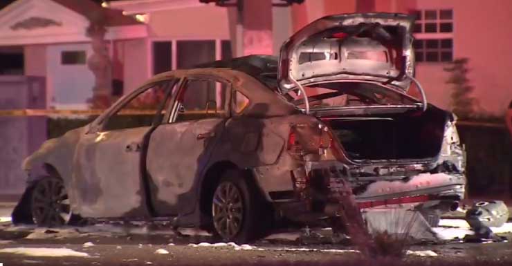 3 hospitalized following 2-vehicle crash in Hollywood