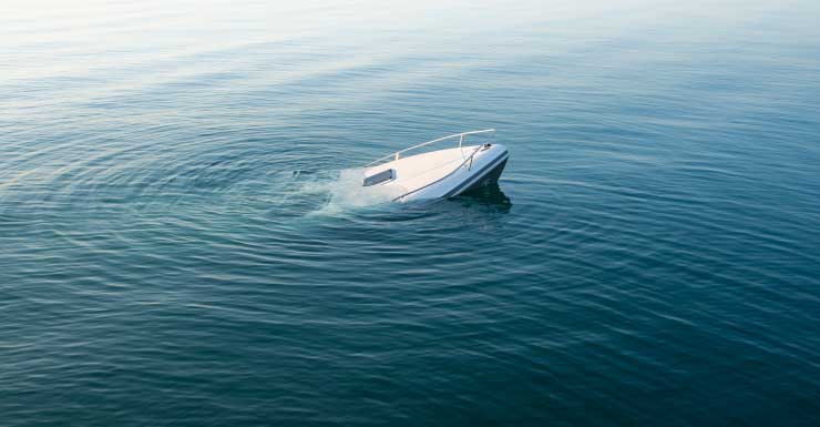 7 thrown overboard after boat crashes into 7 Mile Bridge