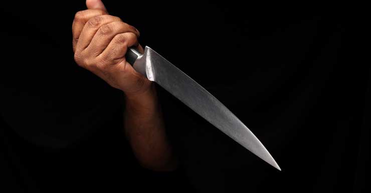 Collier County deputies investigate robbery and stabbing Saturday morning