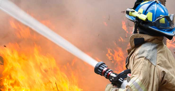 Firefighters put out car fire in Alachua County