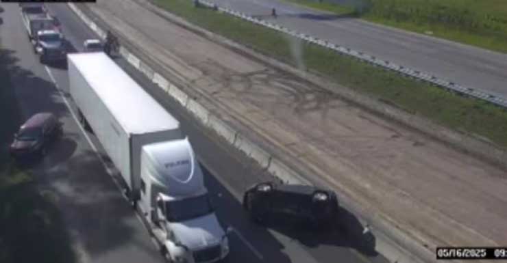 Lanes reopen after multi-vehicle crash on I-295 at US-17
