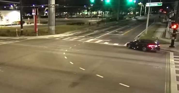 Orlando police share video of vehicle in hit-and-run crash that killed motorcyclist