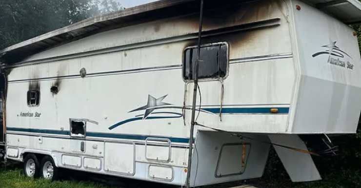 1 dead after RV catches fire in Lakeland