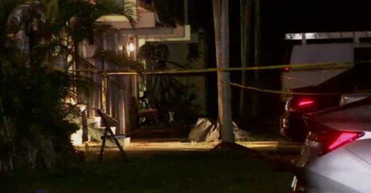 BSO: Man arrested after stabbing wife, himself in Pompano Beach apartment