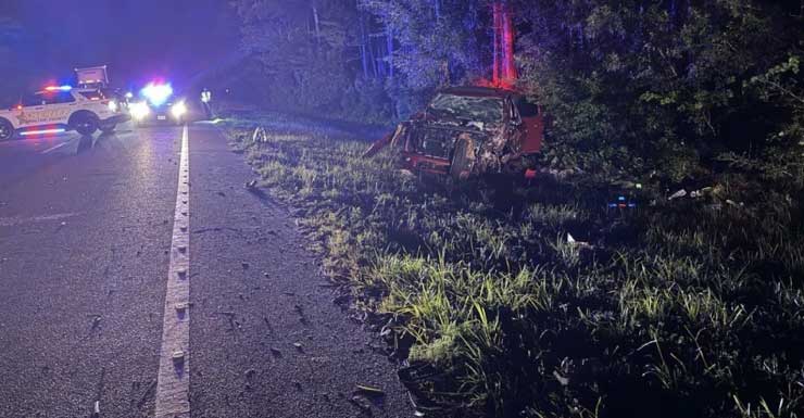 Fatal overnight crash in Freeport on Highway 20