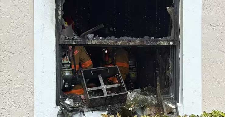 Fire breaks out in bedroom of Plantation home