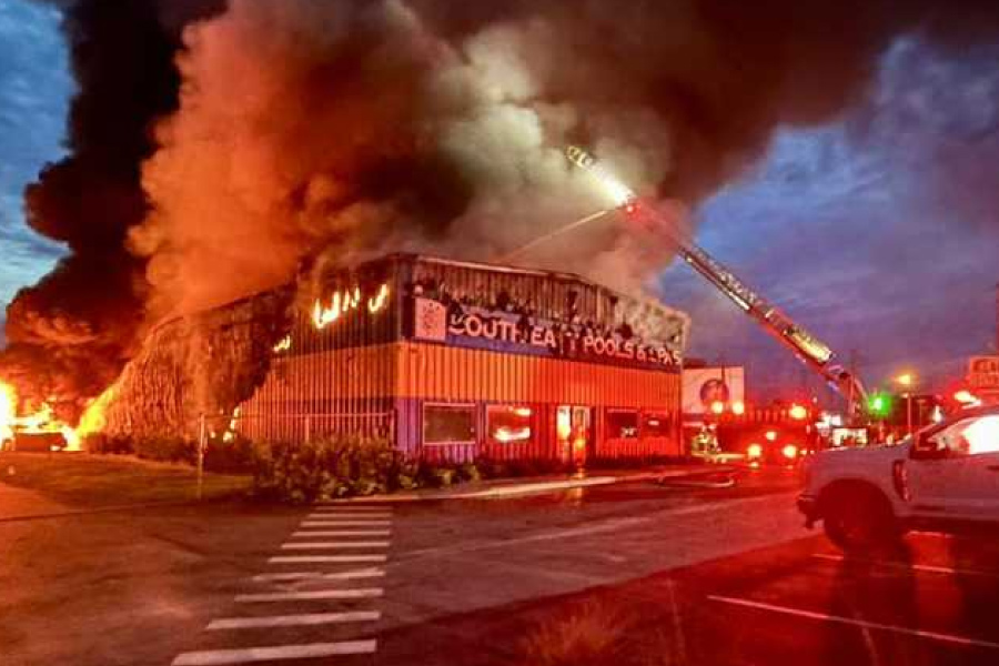 Firefighter taken to hospital after commercial fire in Port St. Lucie