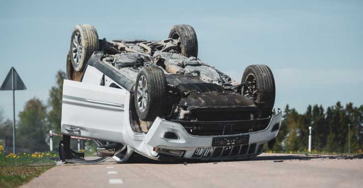 Overturned car blocks 17th Street
