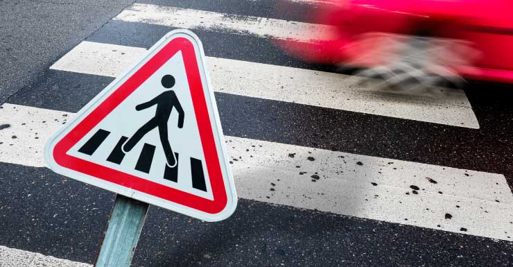 Pedestrian hit, killed while walking on I-75