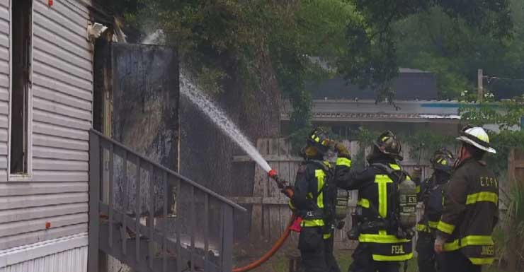 Seemingly accidental fire destroys trailer in Pensacola; no one injured