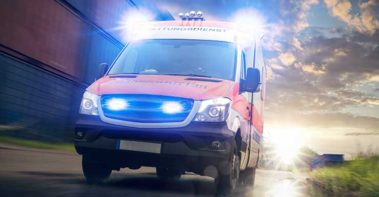 Woman hospitalized after attempting to cross Brickell bridge as it opened