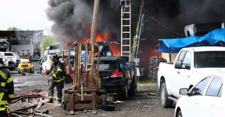 1 taken to hospital with serious burn injuries following major 2-alarm fire: HCFR