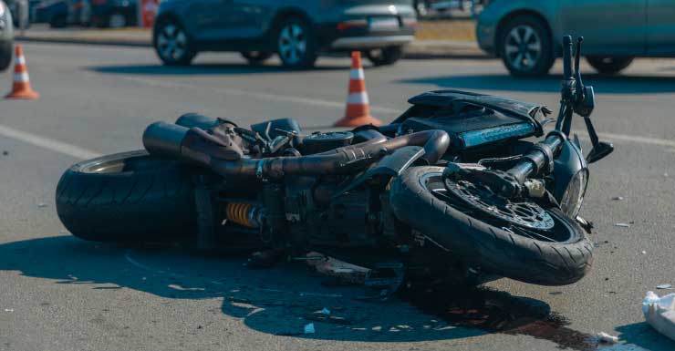 19-year-old man killed in Fort Myers hit-and-run; police searching for driver