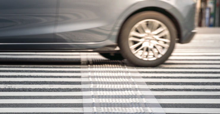 23-year-old pedestrian struck, killed by pickup truck in West Palm Beach