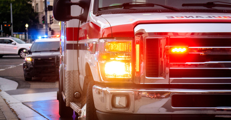 4 hospitalized after boat hits seawall, capsizes on Intracoastal in Fort Lauderdale