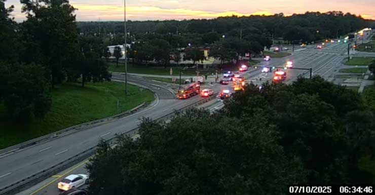 Gainesville crash causes road closures near I-75 North on-ramp at Williston exit
