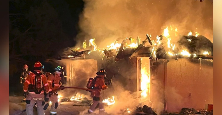 Garage fire breaks out in Punta Gorda on Friday night
