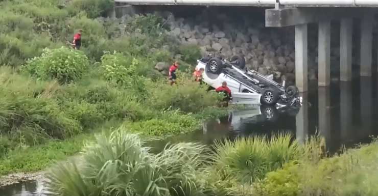 Man killed when pickup overturns into Palm Bay canal