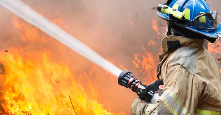 Red Cross helping 13 adults, 1 child after fire at Arlington townhomes: JFRD