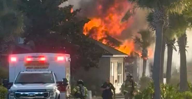 SWFD firefighters battle blaze in Santa Rosa Beach townhome residence
