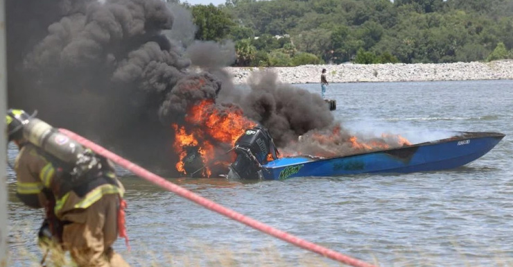 Speed boat catches fire near Three Mile Bridge in Pensacola, no injuries reported