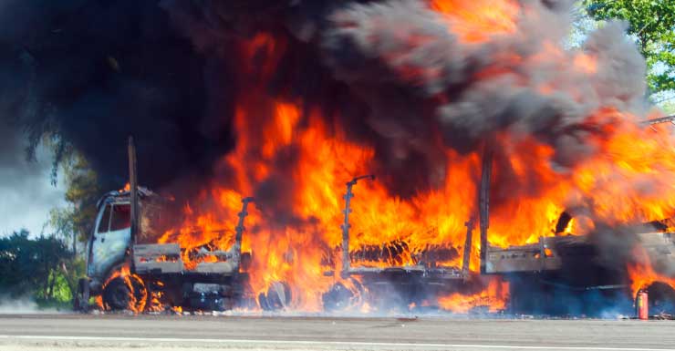 Vehicle fire shuts down Florida's Turnpike in Winter Garden