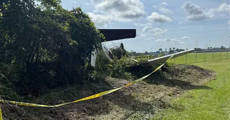 2 seriously injured in New Smyrna Beach plane crash