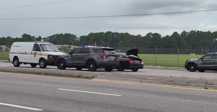 2 vehicles shoot at each other in ‘road rage’ incident near Atlantic Blvd and St. Johns Bluff: JSO