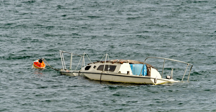 3 rescued from St. Augustine Inlet after boat capsizes, firefighters say
