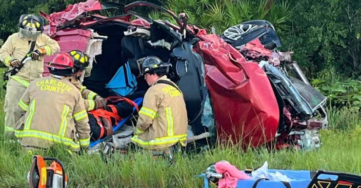At least four people injured in Tamiami Trail crash, Charlotte County crews say