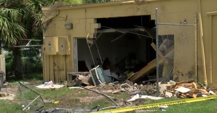 Car chase in Immokalee turns a building into a drive-thru