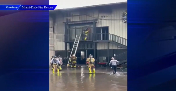 Crews contain massive auto warehouse fire in Medley that caused partial roof collapse