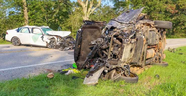 Eight injured in five-vehicle crash in Walnut Hill