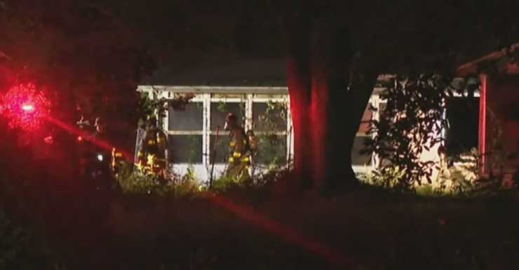 Firefighters battle early morning blaze in Escambia County