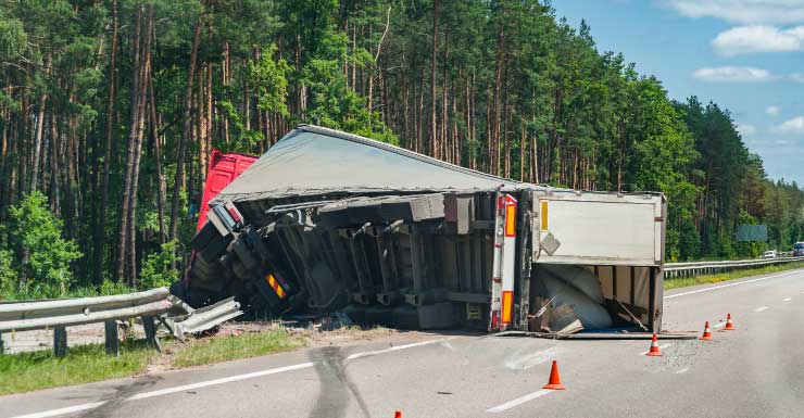 I-95 North in Boca Raton reopens after tractor-trailer overturns