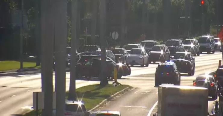 Major crash on Palm Beach Lakes Blvd. blocks all lanes
