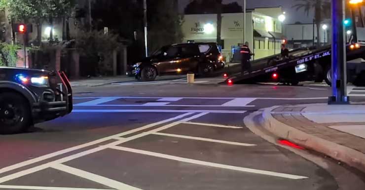 Motorcyclist in serious condition after crash near Duval County Courthouse downtown