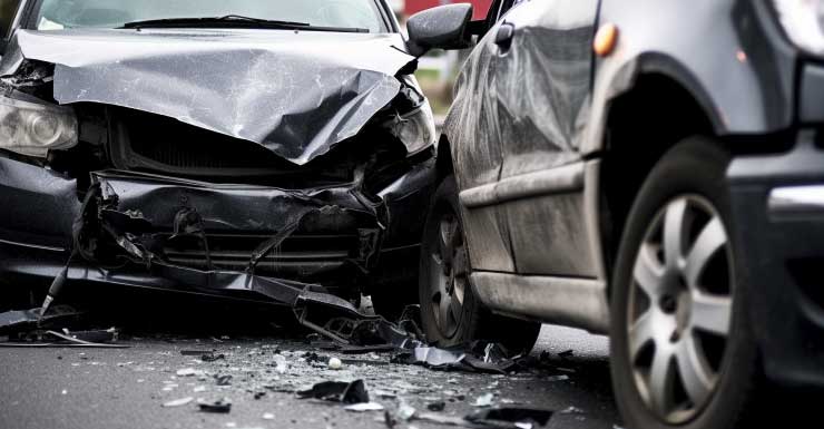 Traffic crash in Fort Pierce blocks all directions on U.S. Highway 1 and Edwards Road