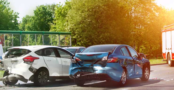 11 vehicles involved in 3 separate crashes on I-4 near Sanford