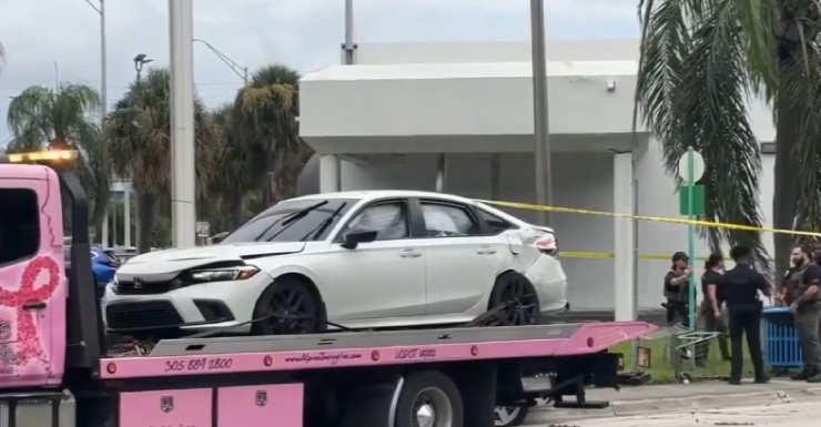 Driver battered officer, struck 3 vehicles while fleeing North Miami Beach traffic stop, police say