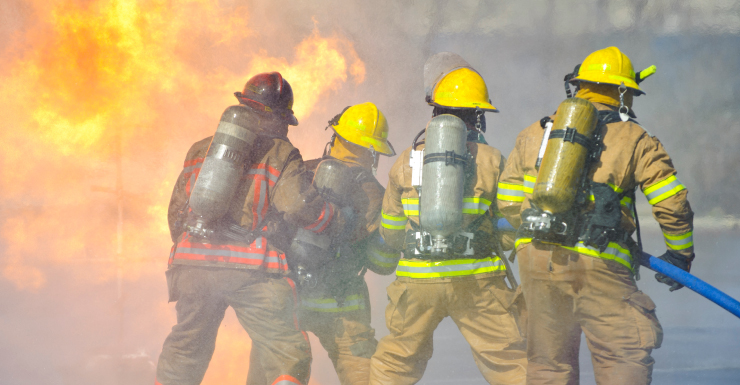Guests relocated after fire erupts on 2nd floor of Miami Beach hostel; no injuries reported