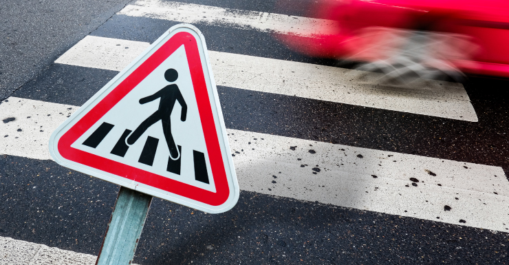 Woman killed while crossing street in St. Petersburg: SPPD