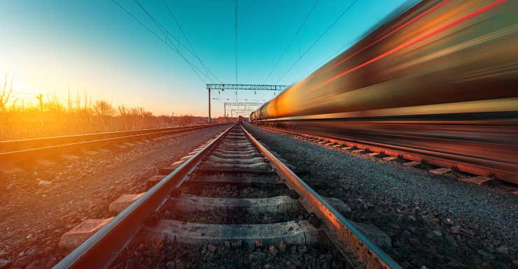 2 dead after being hit by train in Little Haiti